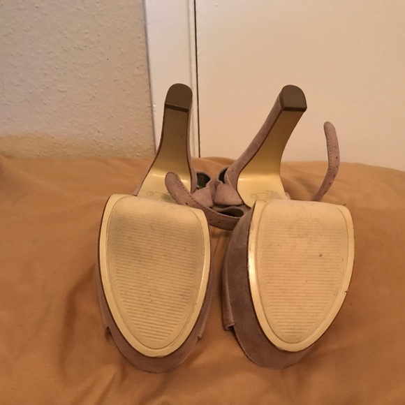 Brash Tan Platform Sandal Pumps - Picture 3 of 4